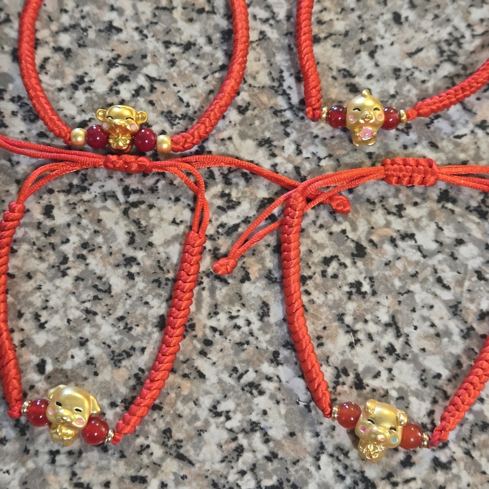 ππ Red and Gold Chinese Zodiac Lucky Charm Bracelet - Picture 10 of 15